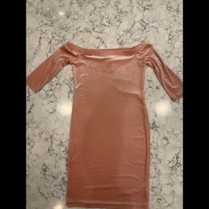 NWT Charlotte Russe Off Shoulder Velvet Mini Dress - 3/4 inch sleeve - Bodycon